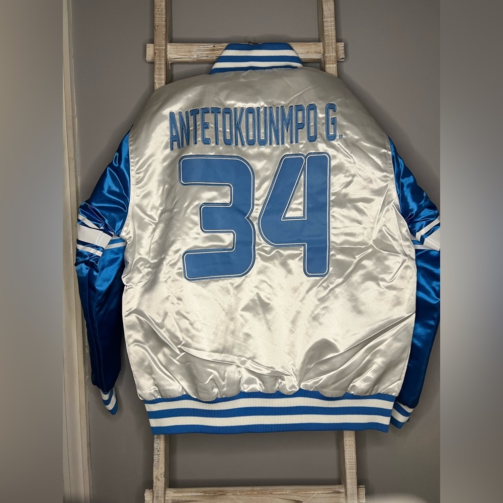 Headgear Classics - Giannis Antetokounmpo Jacket - Large